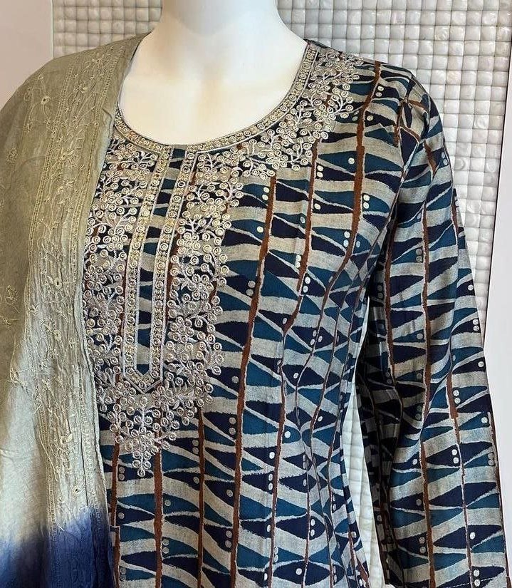 Sequince kurti