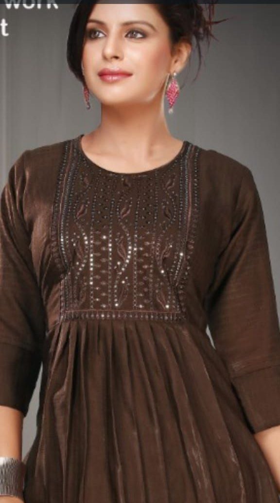 Sequince Neck