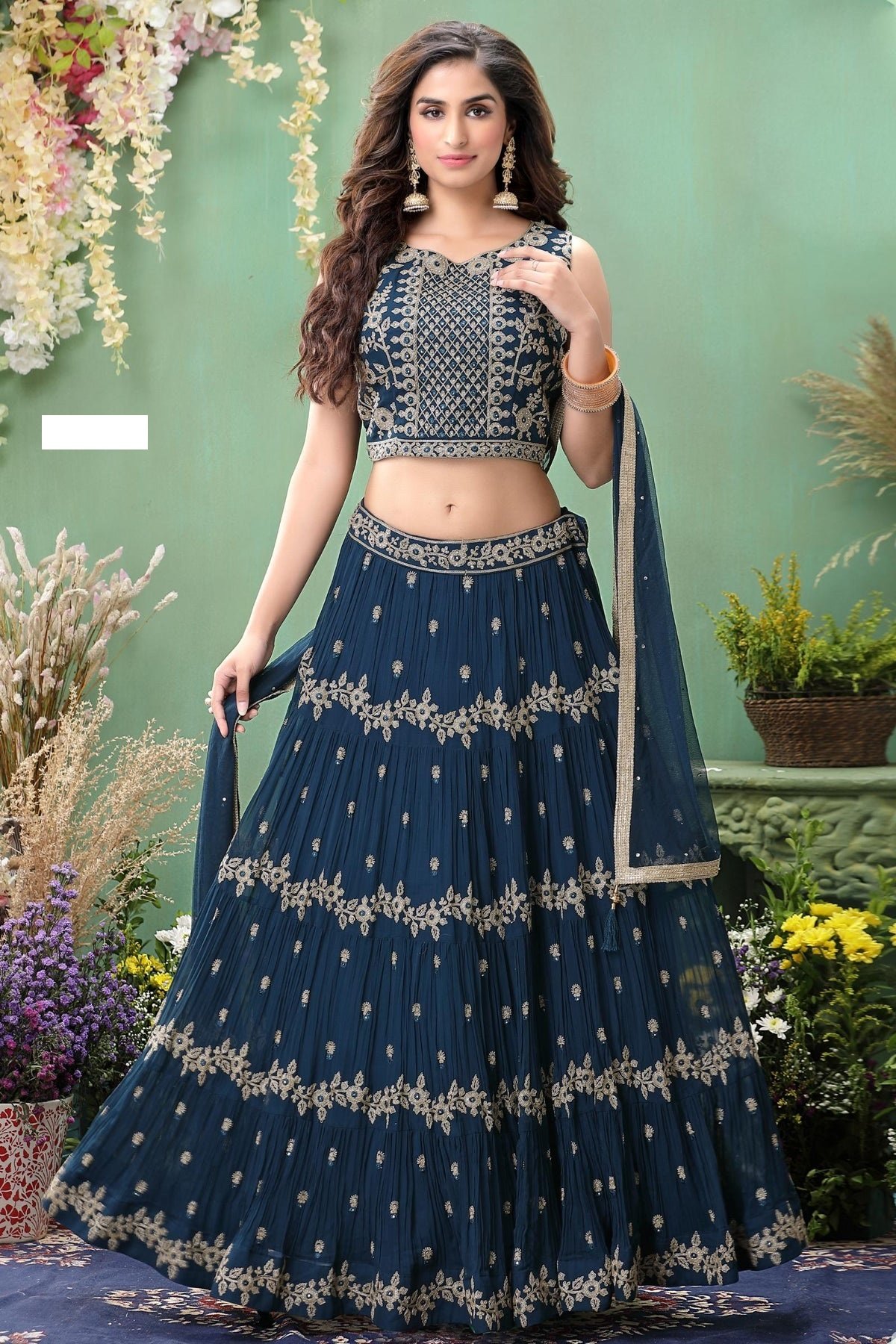 Chain Neck & Choli Ghaghara