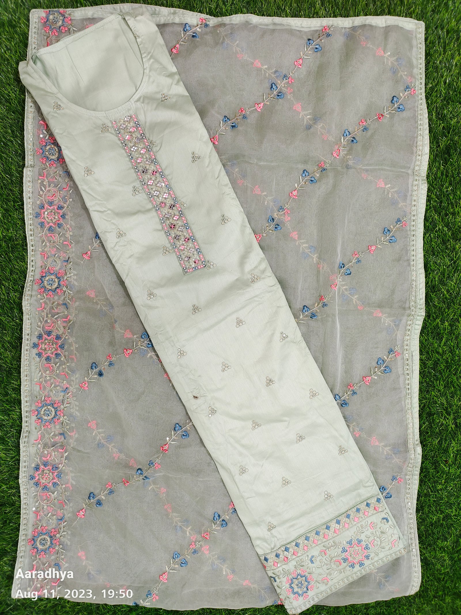 Sequince kurti Designs