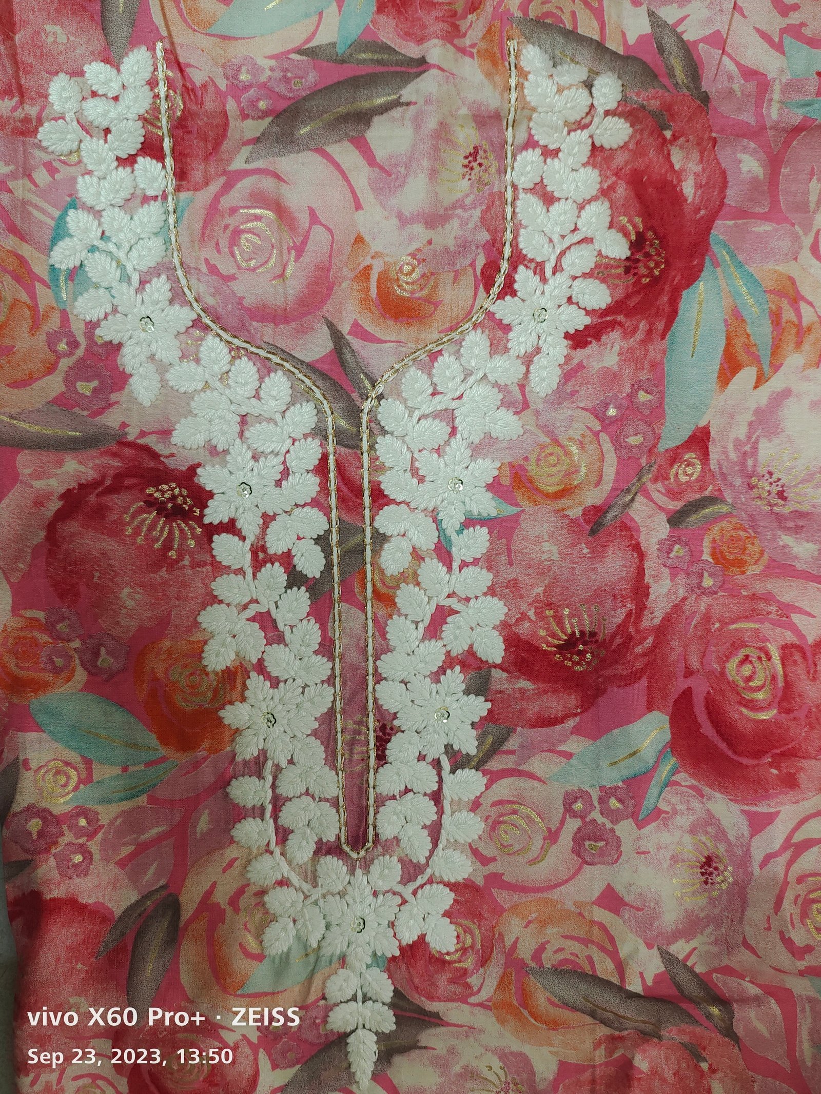 Sequince Neck Design