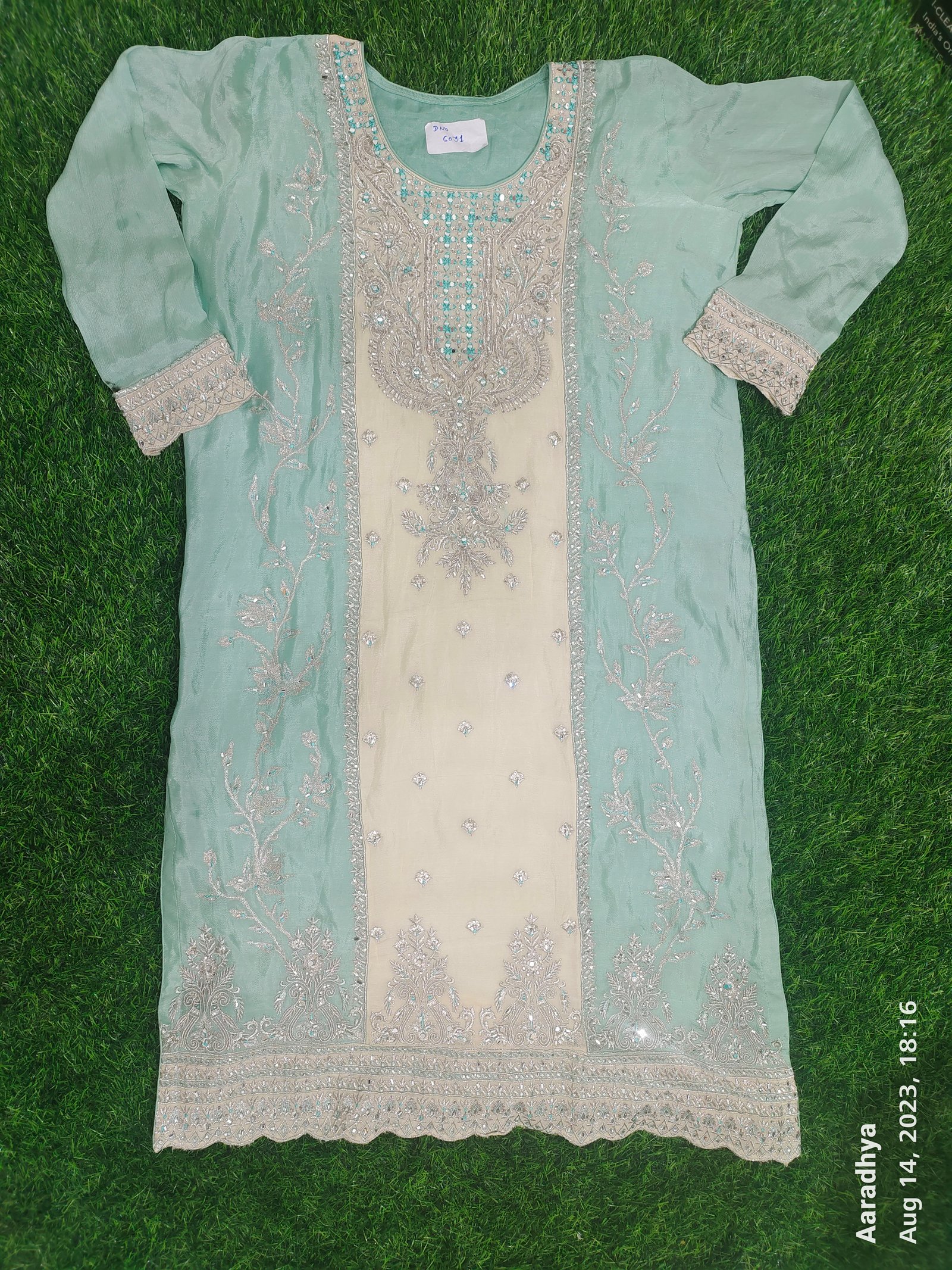 Sequince kurti