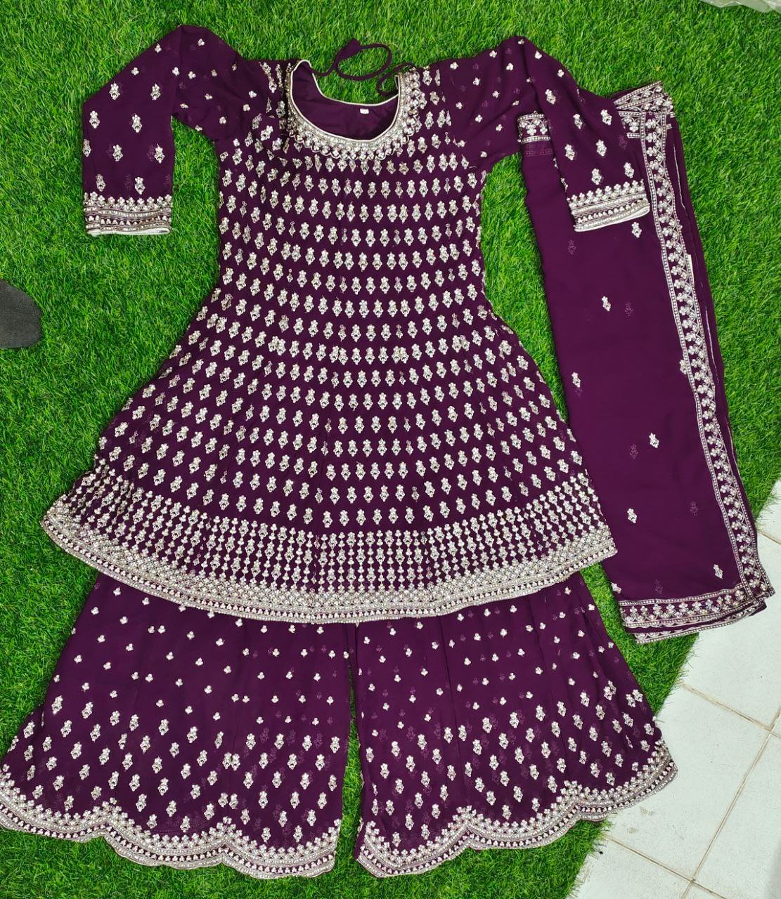 redymade dress