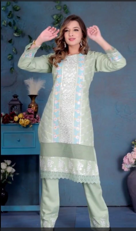 FANCY KURTY & dupatta