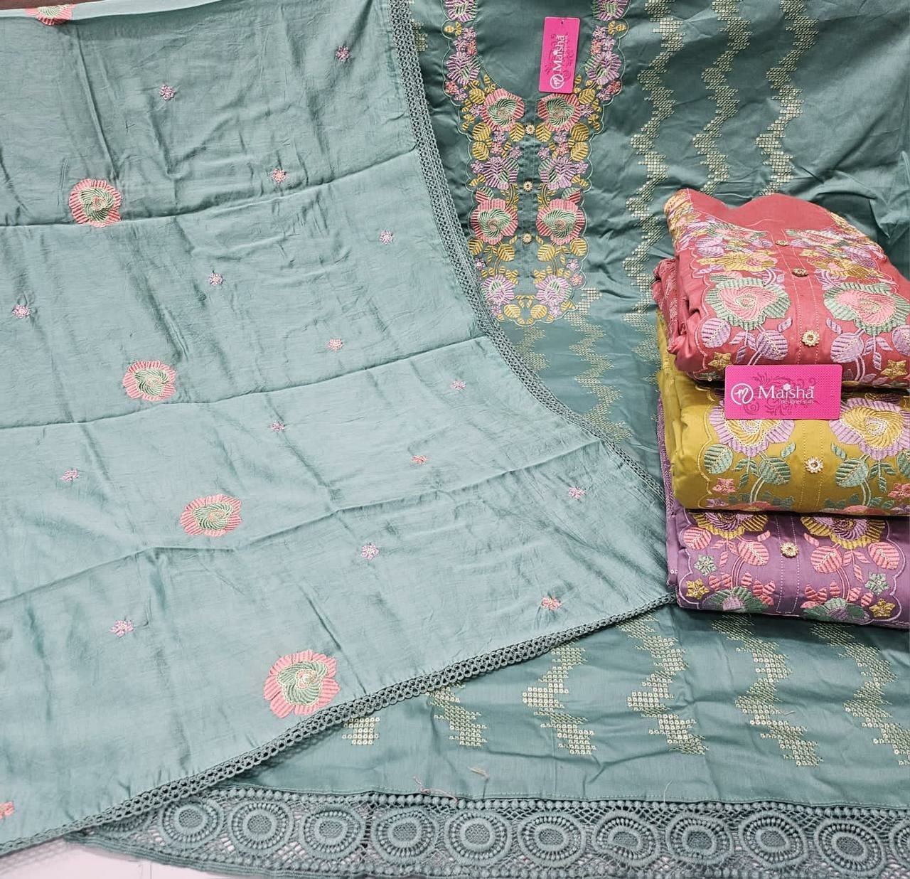 FANCY KURTI NECK PATTI DAMAN