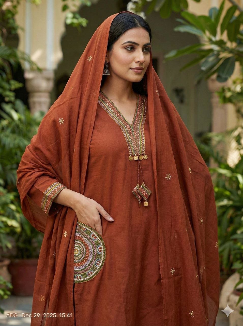 kurti neck
