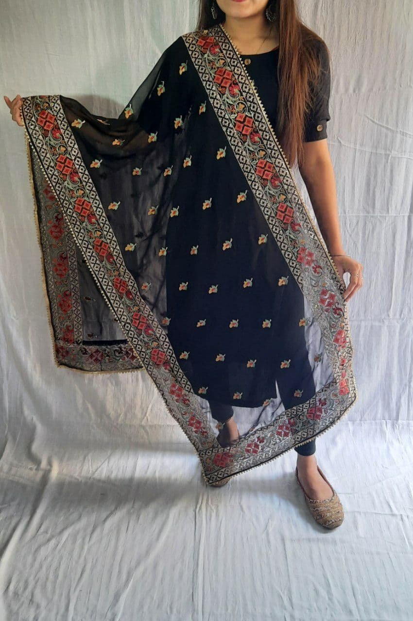 Dupatta Design
