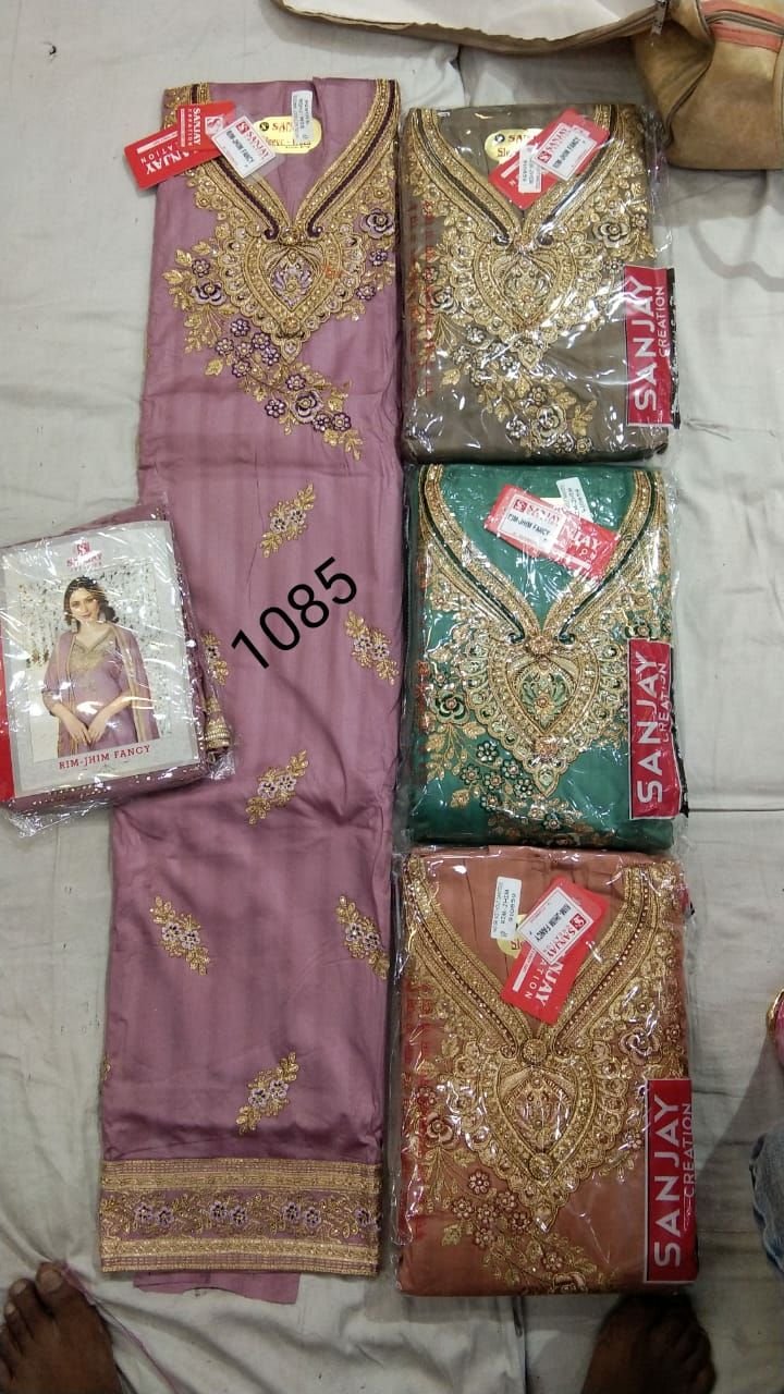 neck top dupatta
