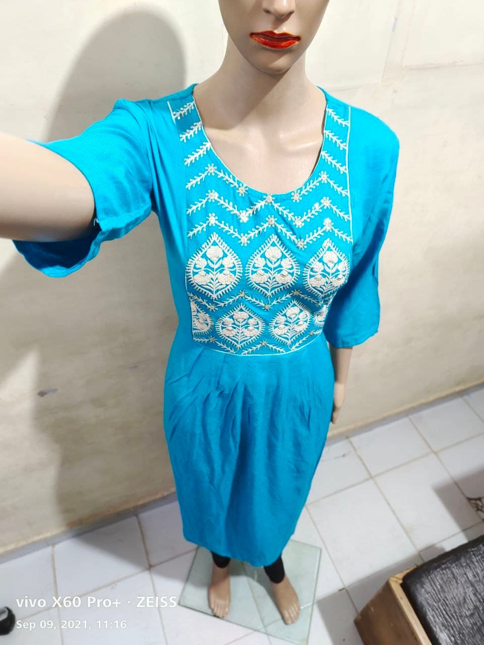 fancy  kurti neck