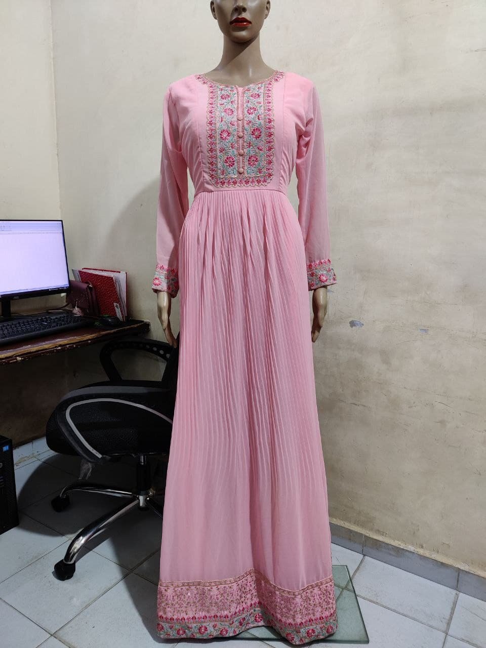 Redymade dress