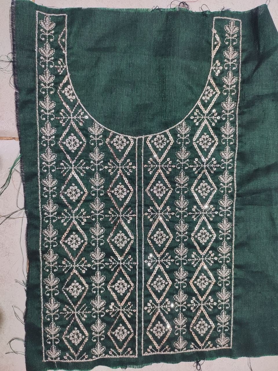 Sequince Neck kurti