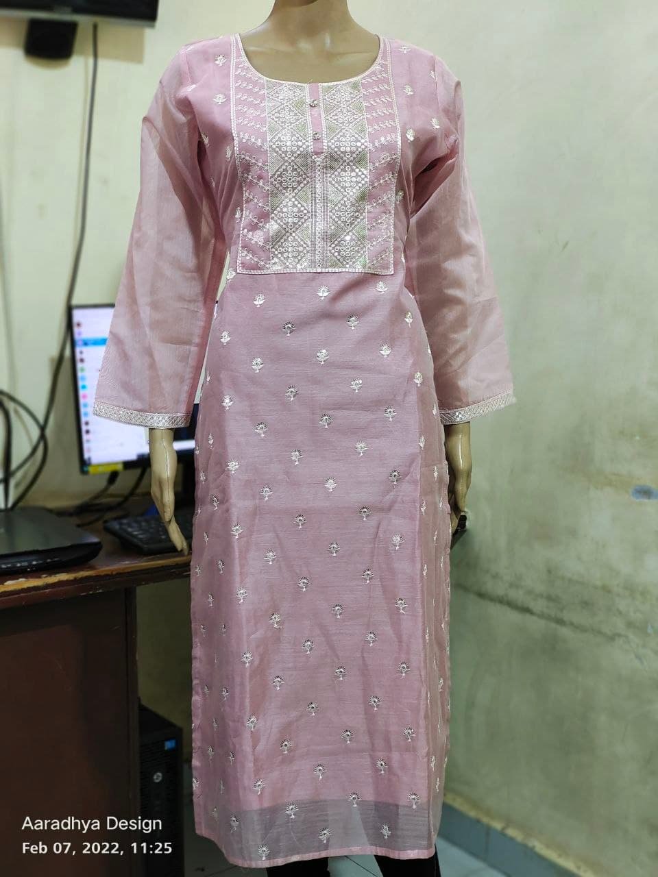 Sequince kurti