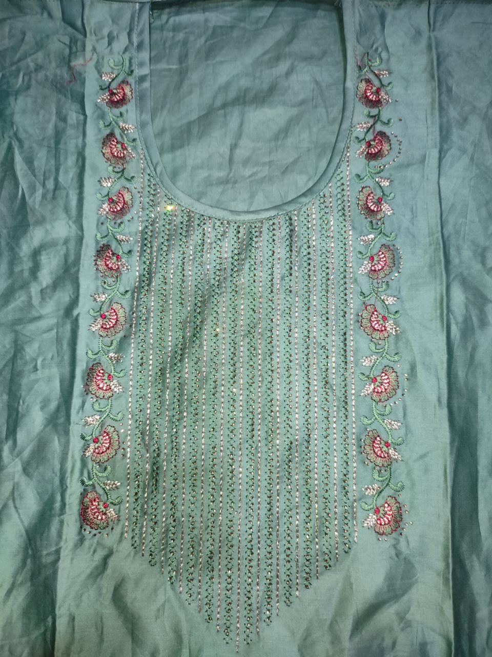 Neck Top