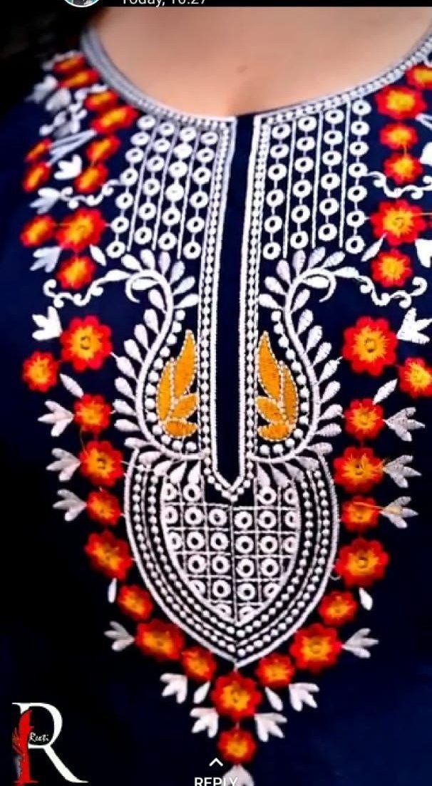 Neck Top