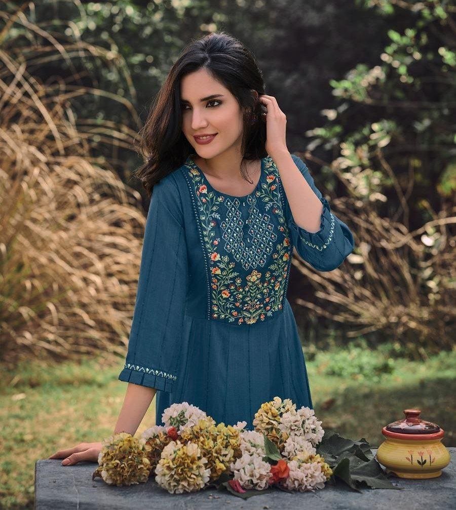 Sequince kurti